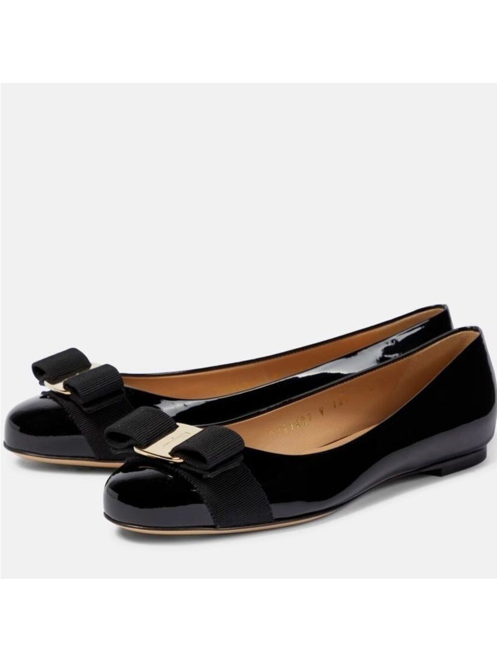 NIB Salvatore Ferragamo Varina Patent Leather Ballet Flats